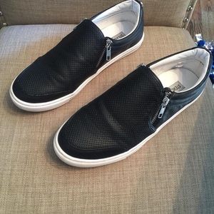 STEVE MADDEN ELLIAS Size 9m